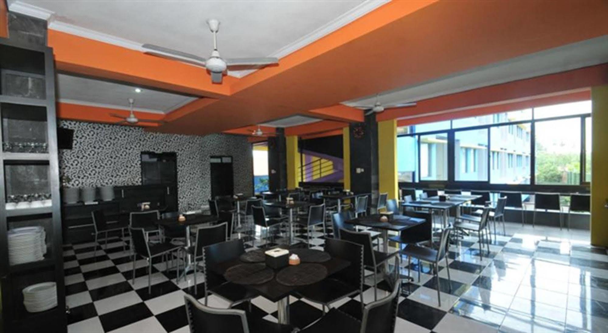 קוטה לומבוק Arya Hotel & Spa מראה חיצוני תמונה