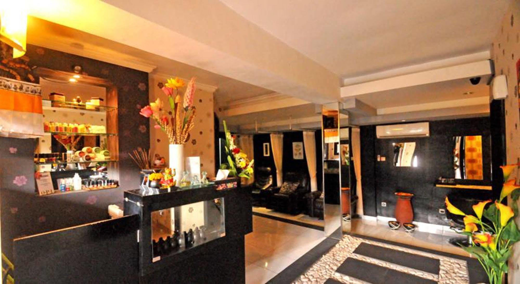 קוטה לומבוק Arya Hotel & Spa מראה חיצוני תמונה